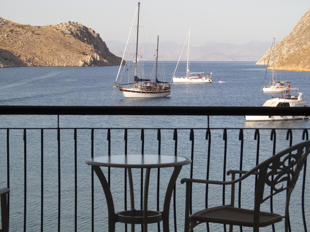 Pedi Beach Hotel Symi Exterior foto